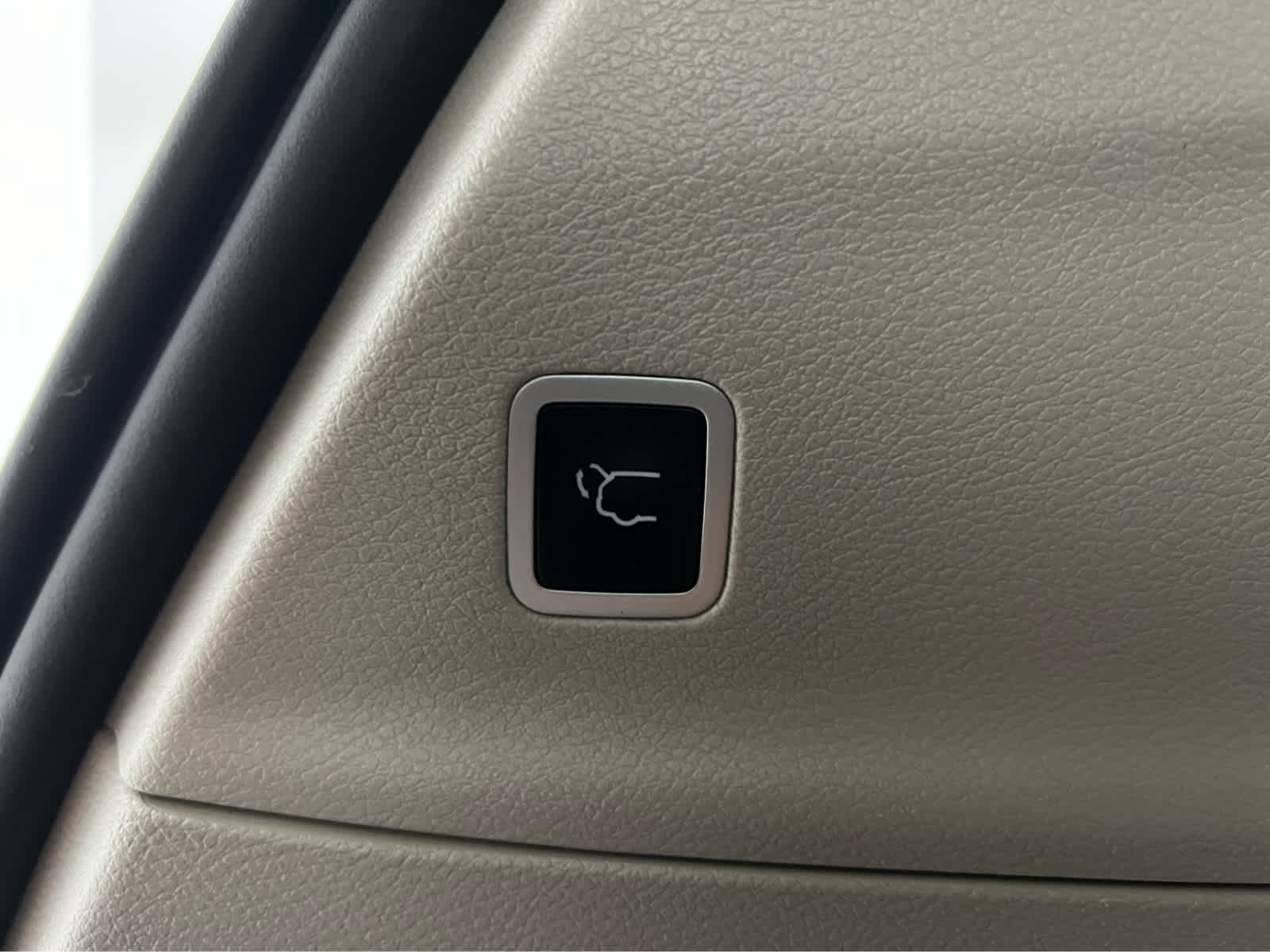 2022 Chrysler Pacifica Touring L photo 4