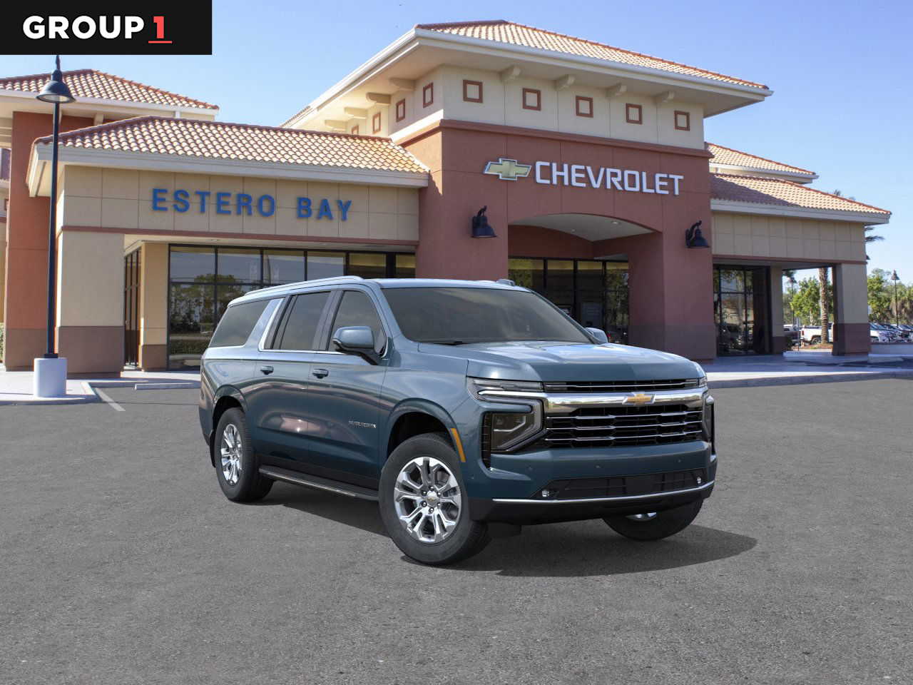2026 Chevrolet Suburban LT's photo