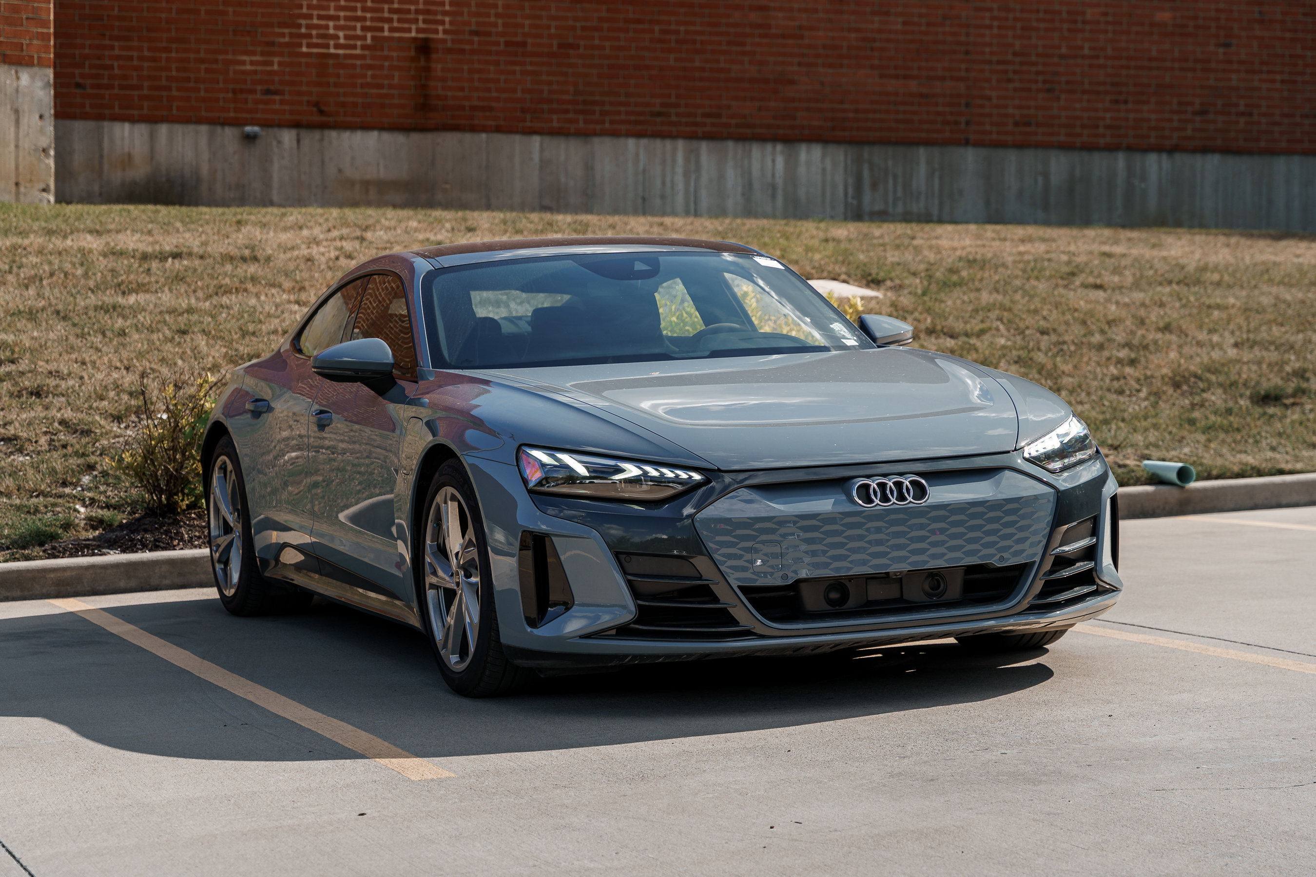 Used 2023 Audi e-tron GT Premium Plus with VIN WAUFJBFW7P7002583 for sale in Kirkwood, MO