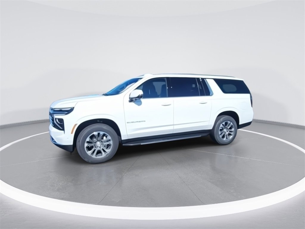 2026 Chevrolet Suburban LT photo 4