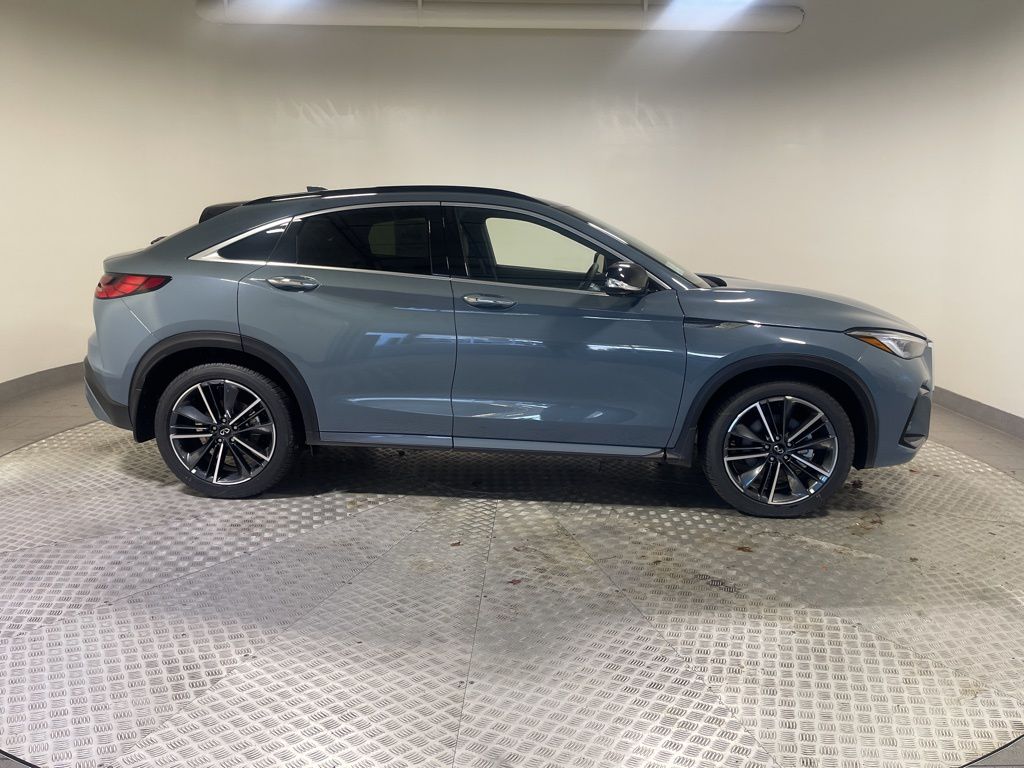 2025 Infiniti QX55 Sensory photo 8