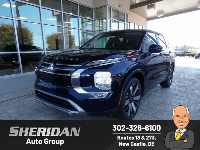 2025 Mitsubishi Outlander SE's photo