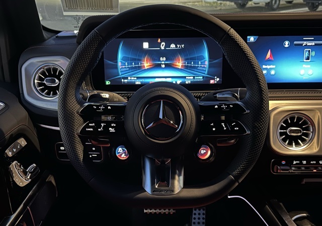 2025 Mercedes Benz G AMG 63 photo 10