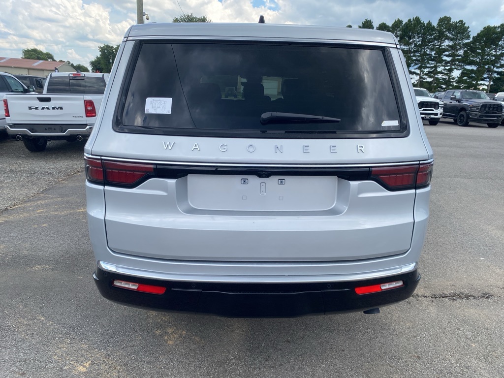 2025 Jeep Wagoneer L Base photo 6