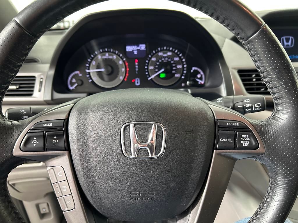 2017 Honda Odyssey EX-L photo 19