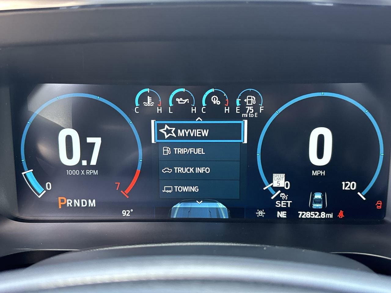 2023 Ford F-150 Platinum photo 29