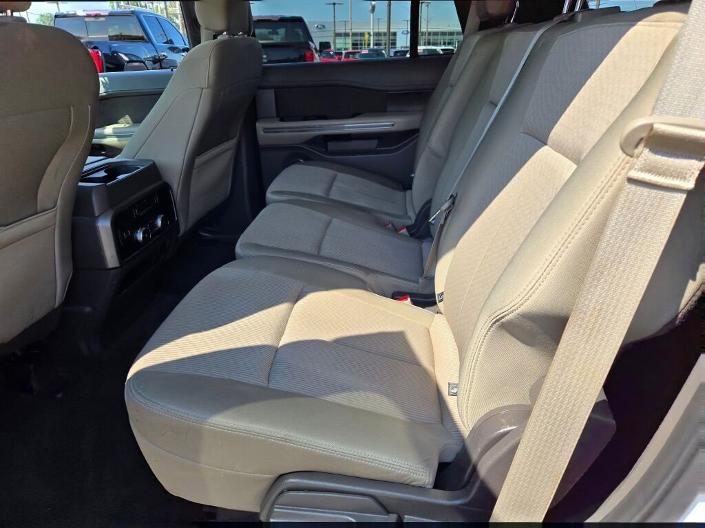 2020 Ford Expedition XLT photo 15