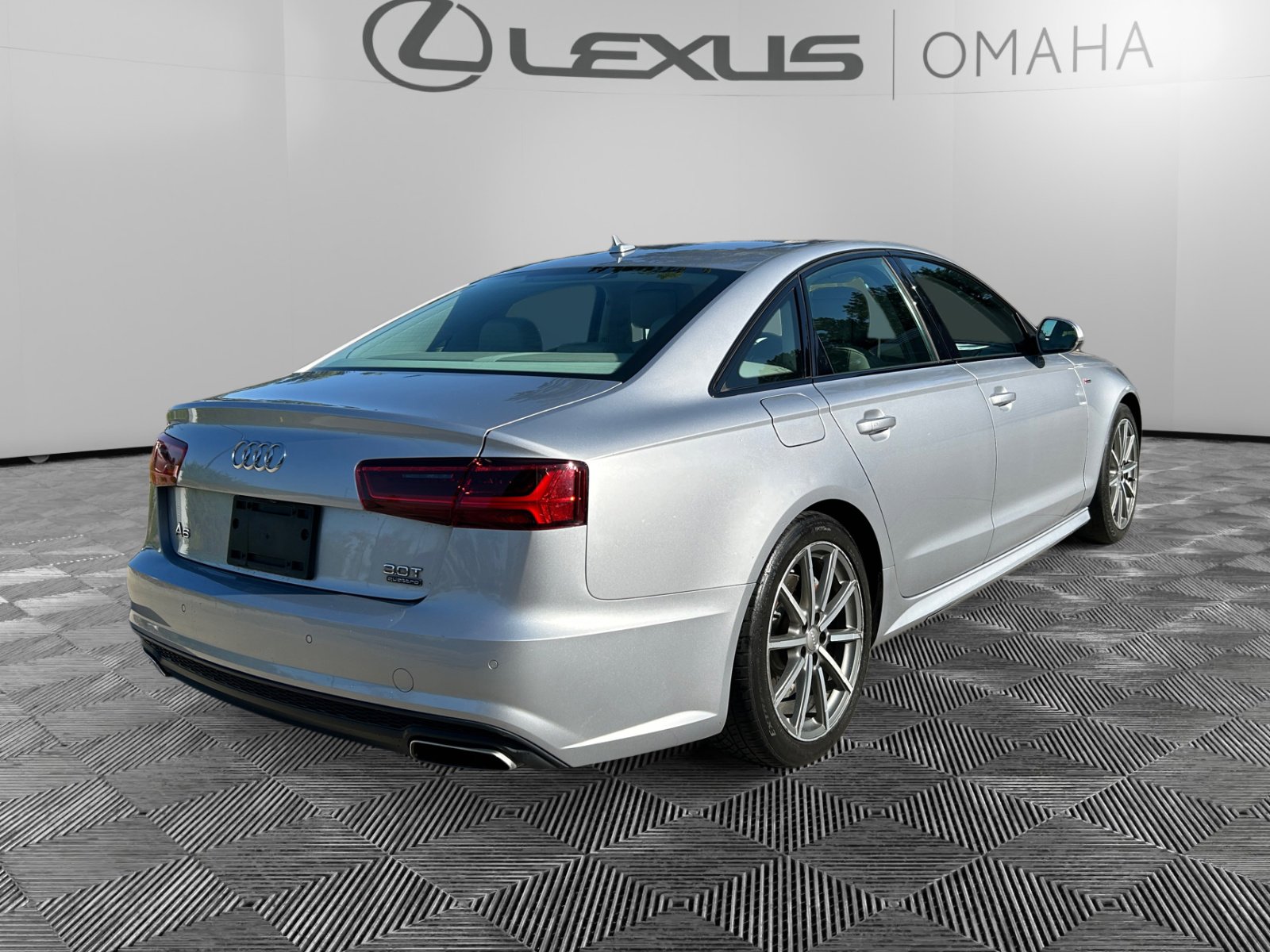 2016 Audi A6 3.0T Premium Plus Quattro photo 3