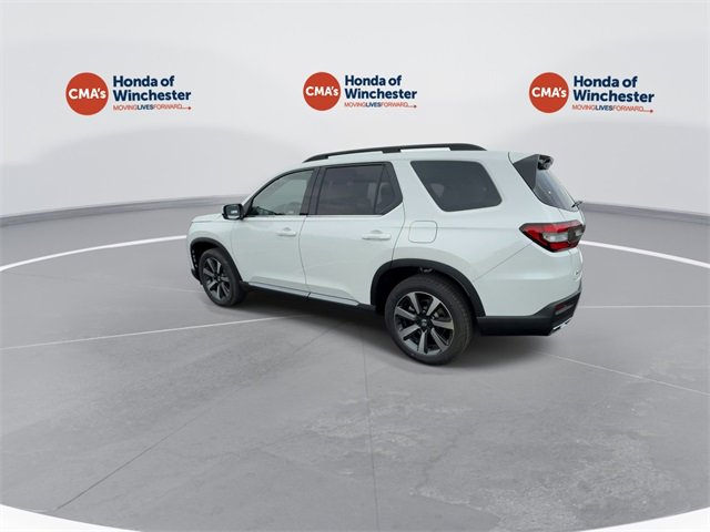 2025 Honda Pilot Touring photo 7