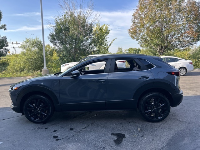 2022 Mazda CX-30 2.5 S Carbon photo 2
