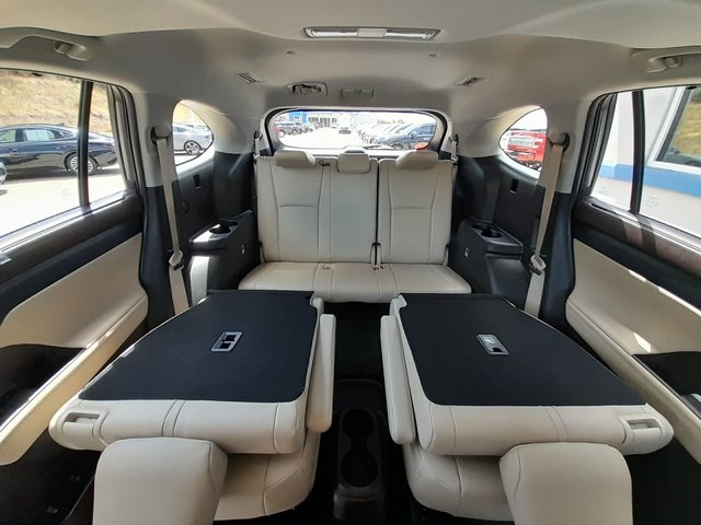 2022 Toyota Highlander XLE photo 49
