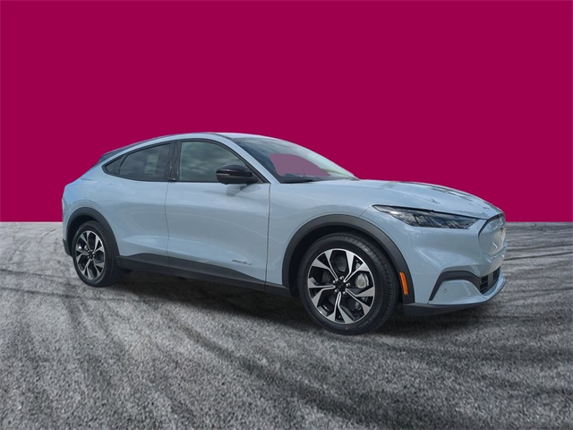 2025 Ford Mustang Mach-E Select photo 2