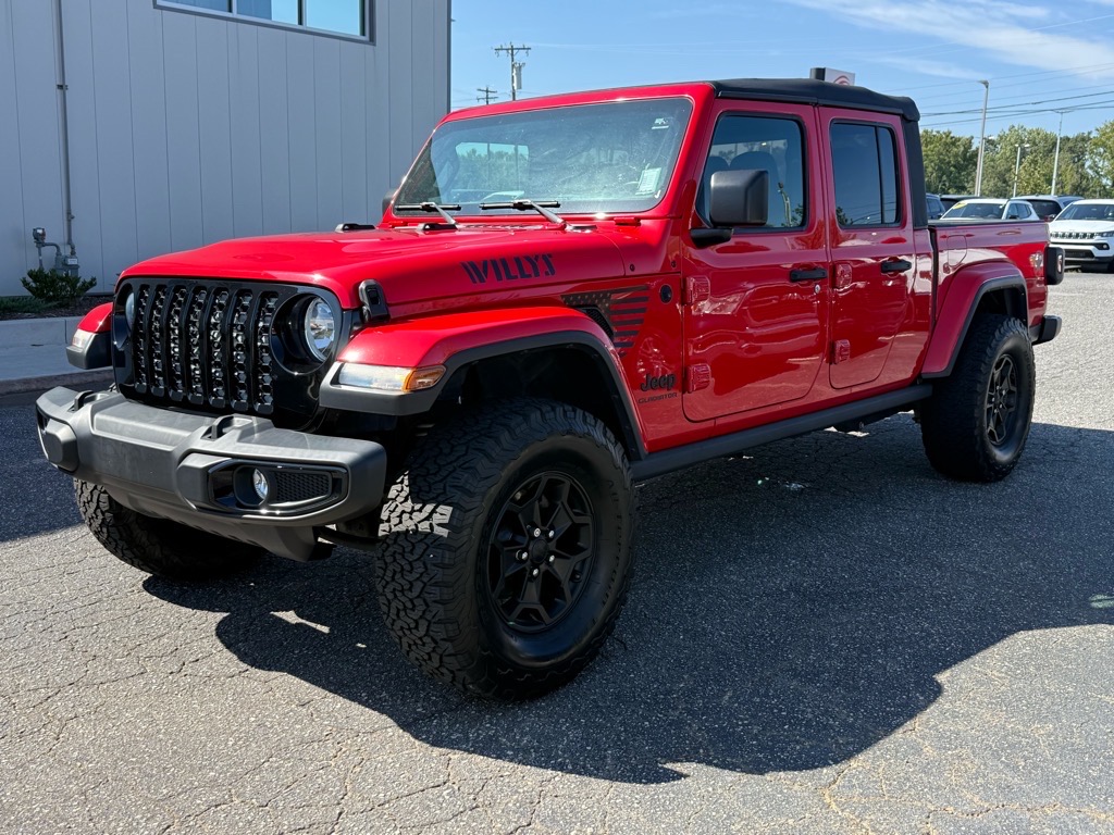 2021 Jeep Gladiator Willys Sport photo 6