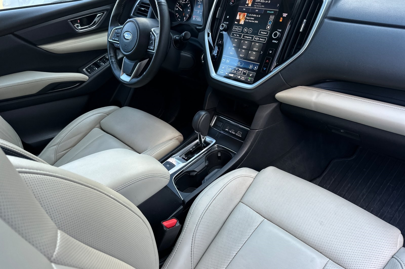 2024 Subaru Ascent Limited photo 18