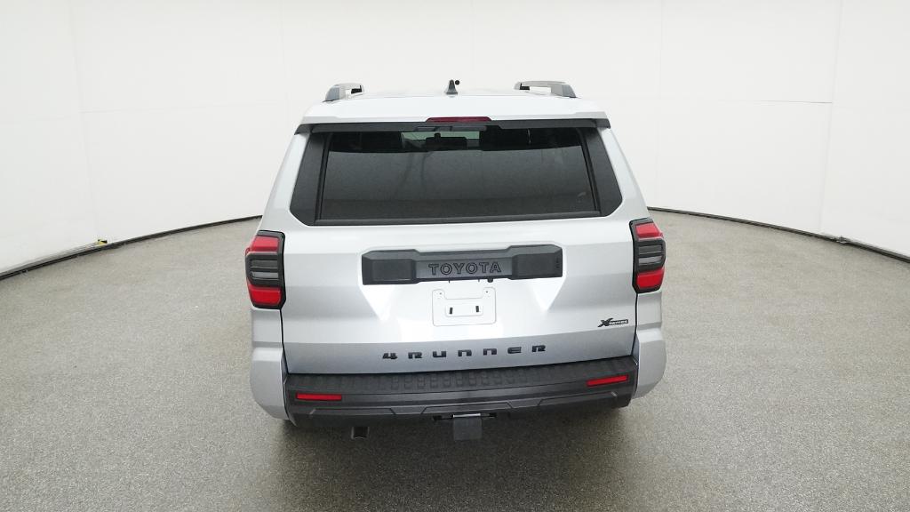 2025 Toyota 4Runner SR5 photo 18