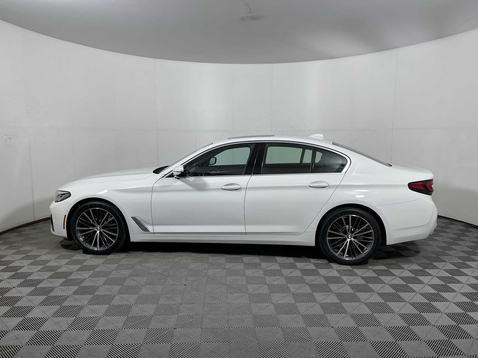2023 Bmw 540i xDrive photo 4