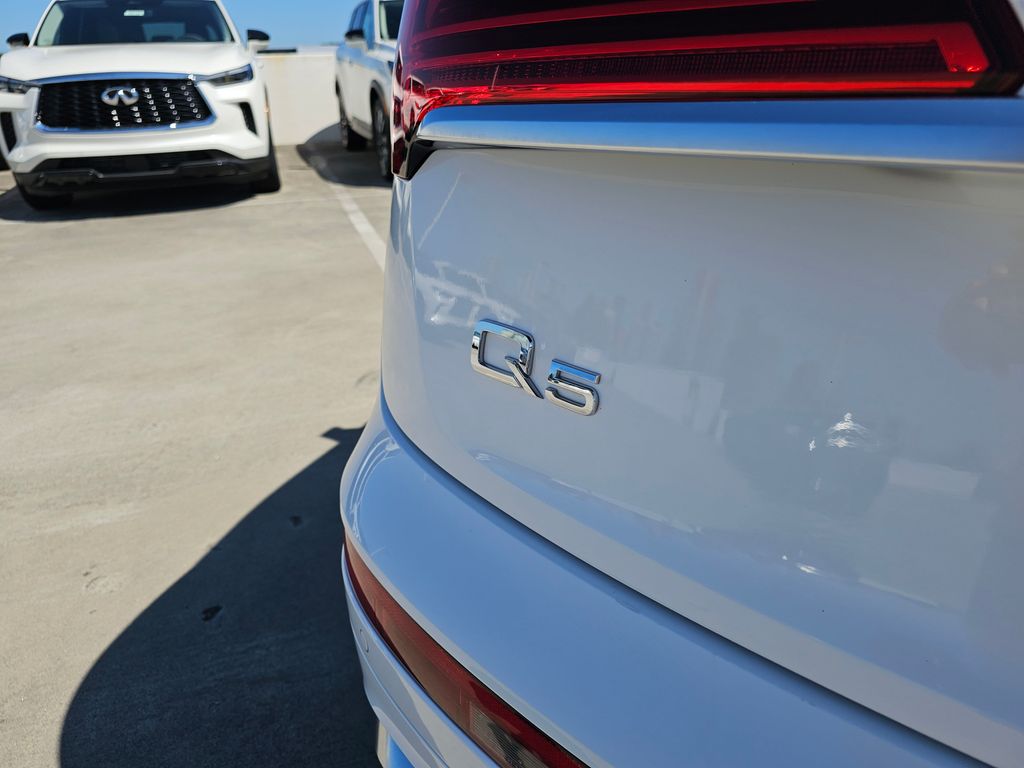 2023 Audi Q5 45 S line Premium photo 15