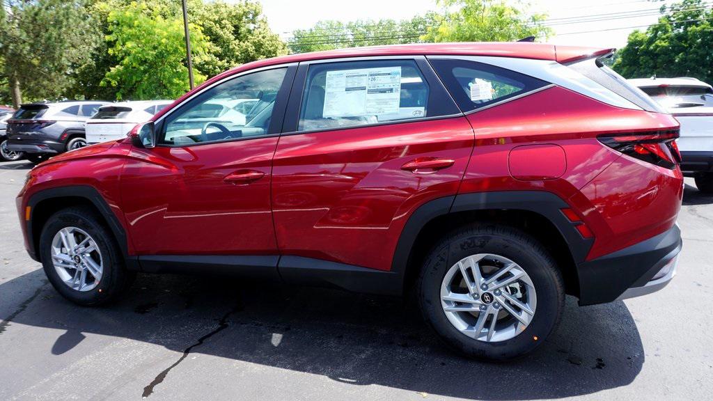 2025 Hyundai Tucson SE photo 3