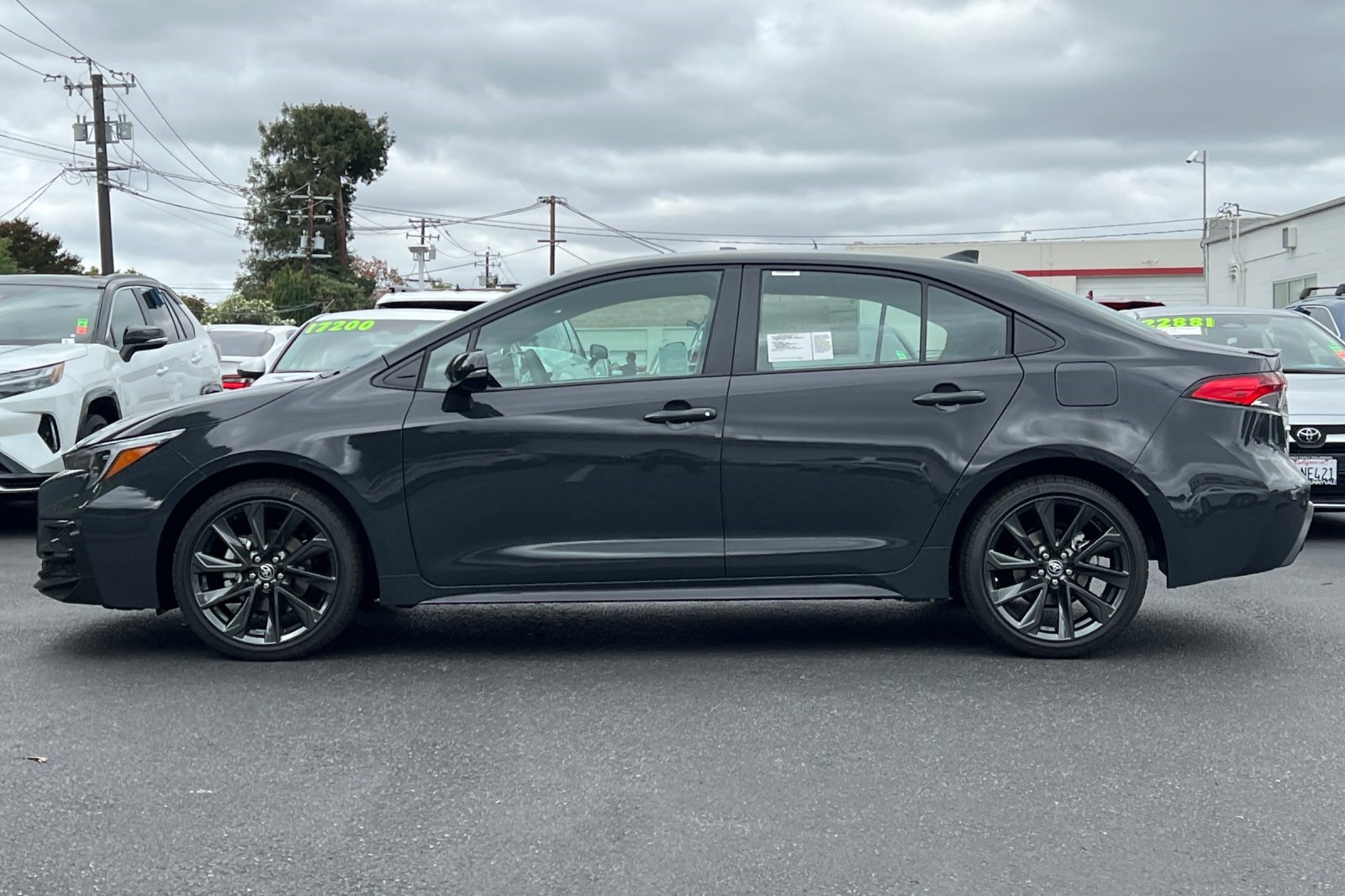 2026 Toyota Corolla SE photo 5