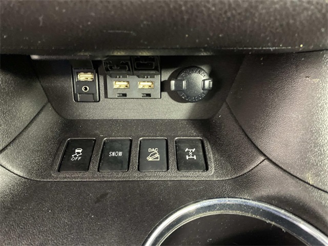 2019 Toyota Highlander SE XLE photo 14