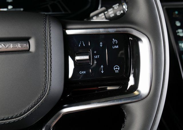 2025 Land Rover Range Rover Sport SE photo 16