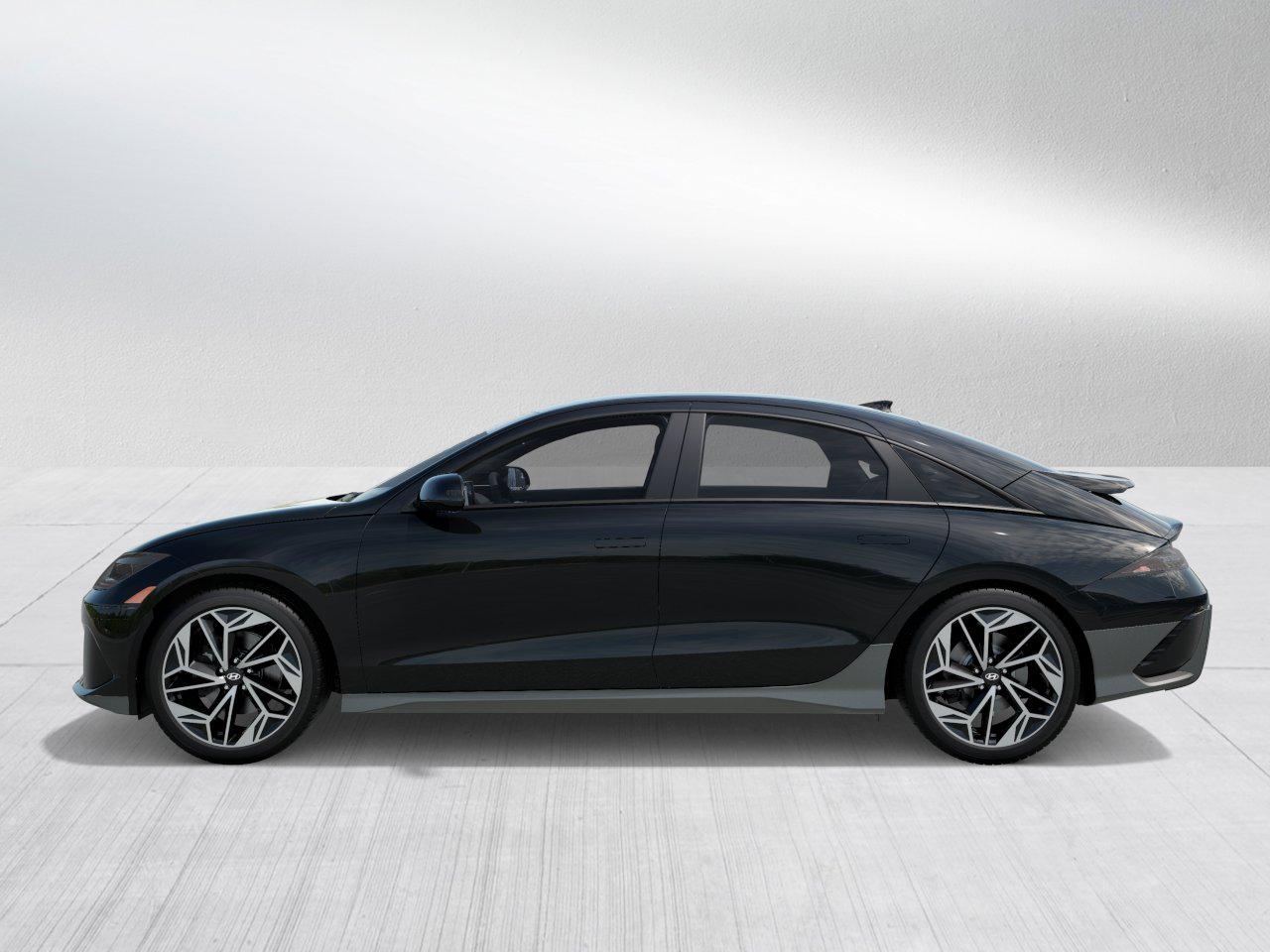 2025 Hyundai Ioniq 6 SEL photo 3