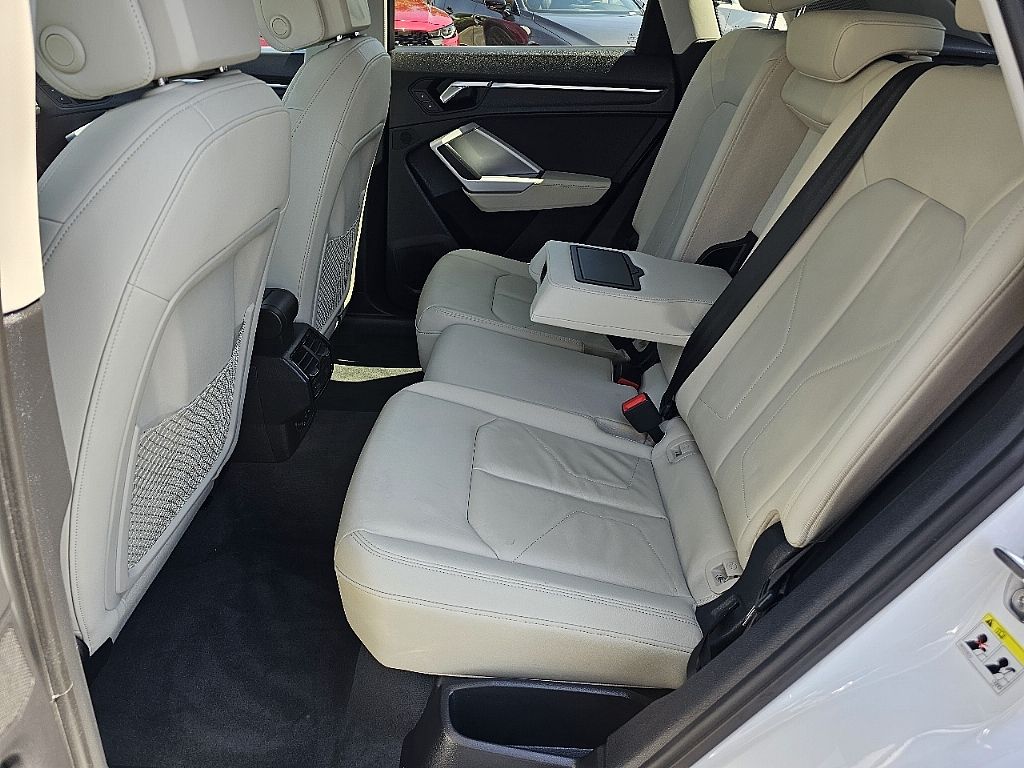 2020 Audi Q3 Premium Plus S line photo 18