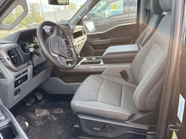2024 Ford F-150 XLT photo 4