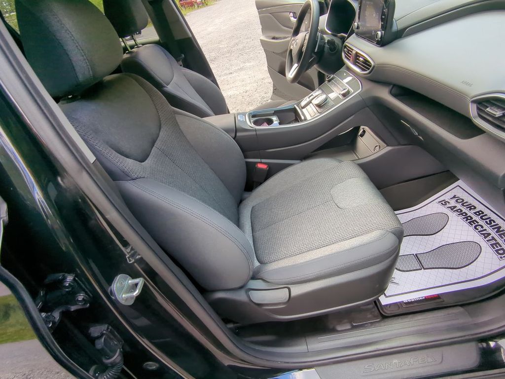 2022 Hyundai Santa Fe SEL photo 23