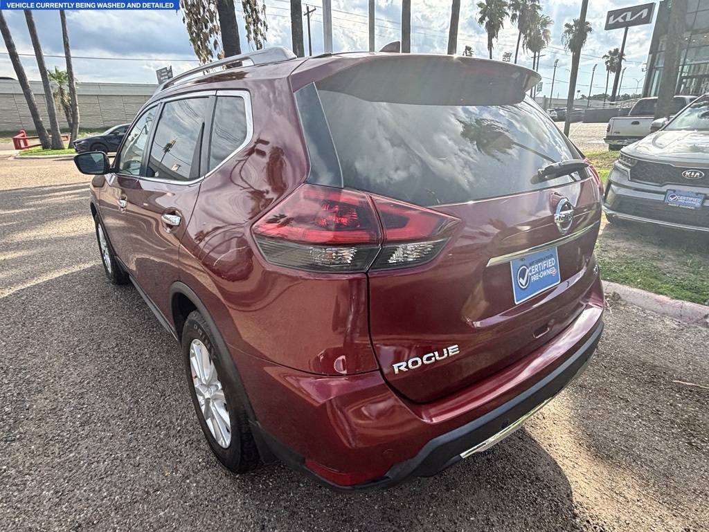 2020 Nissan Rogue SV photo 5