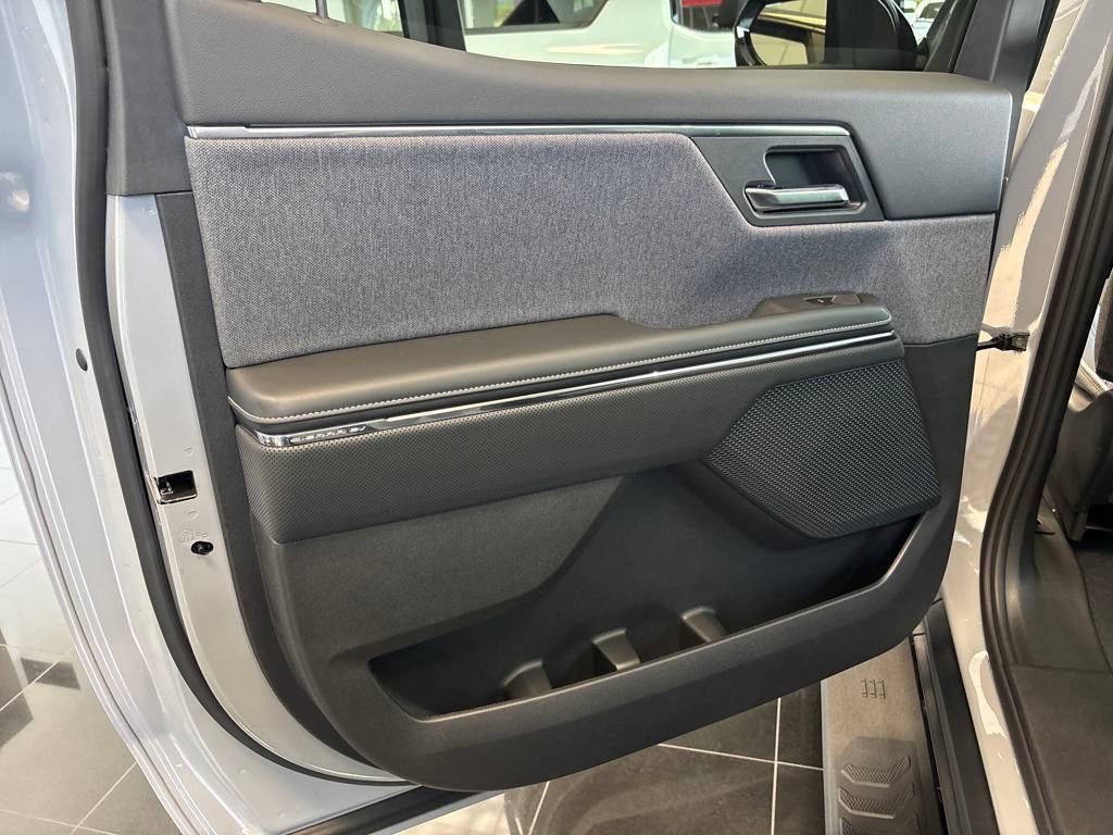 2026 Gmc Sierra Elevation photo 15