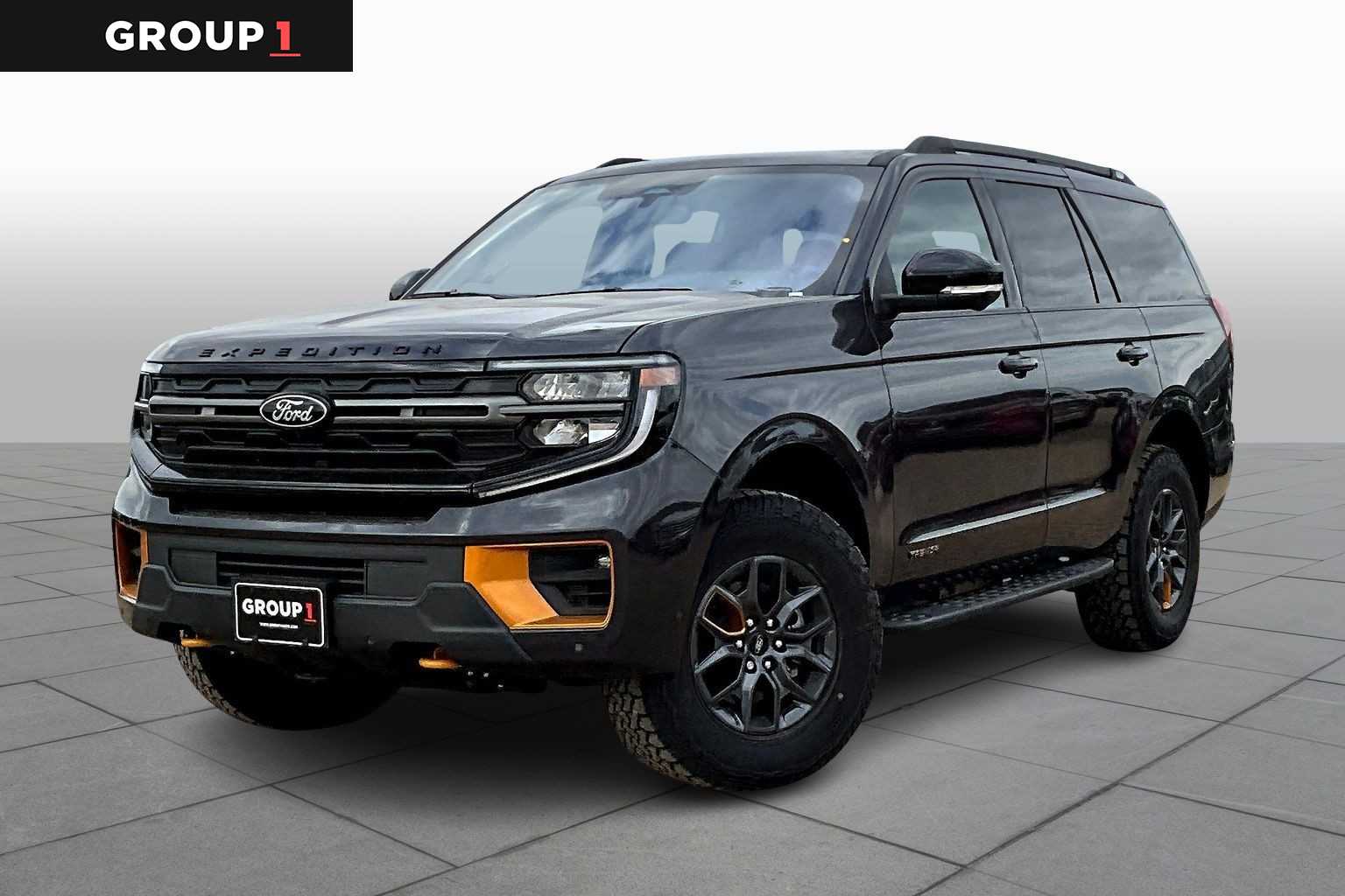 2025 Ford Expedition Tremor's photo