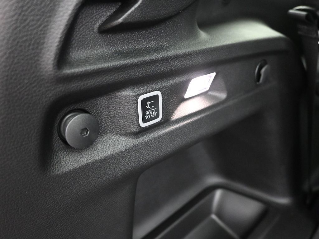 2025 Jeep Grand Cherokee Altitude X photo 10