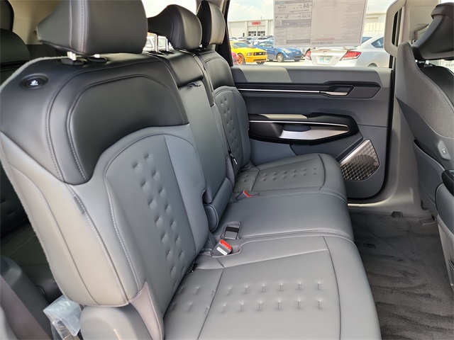 2026 Kia EV9 Wind photo 16