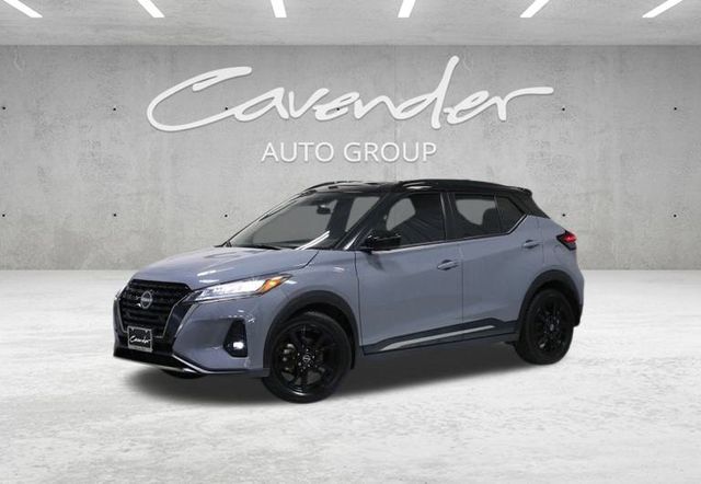 2023 Nissan Kicks SR