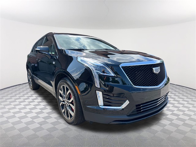 2022 Cadillac XT5 Sport photo 3
