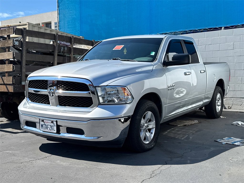 2017 Ram 1500 SLT photo 2