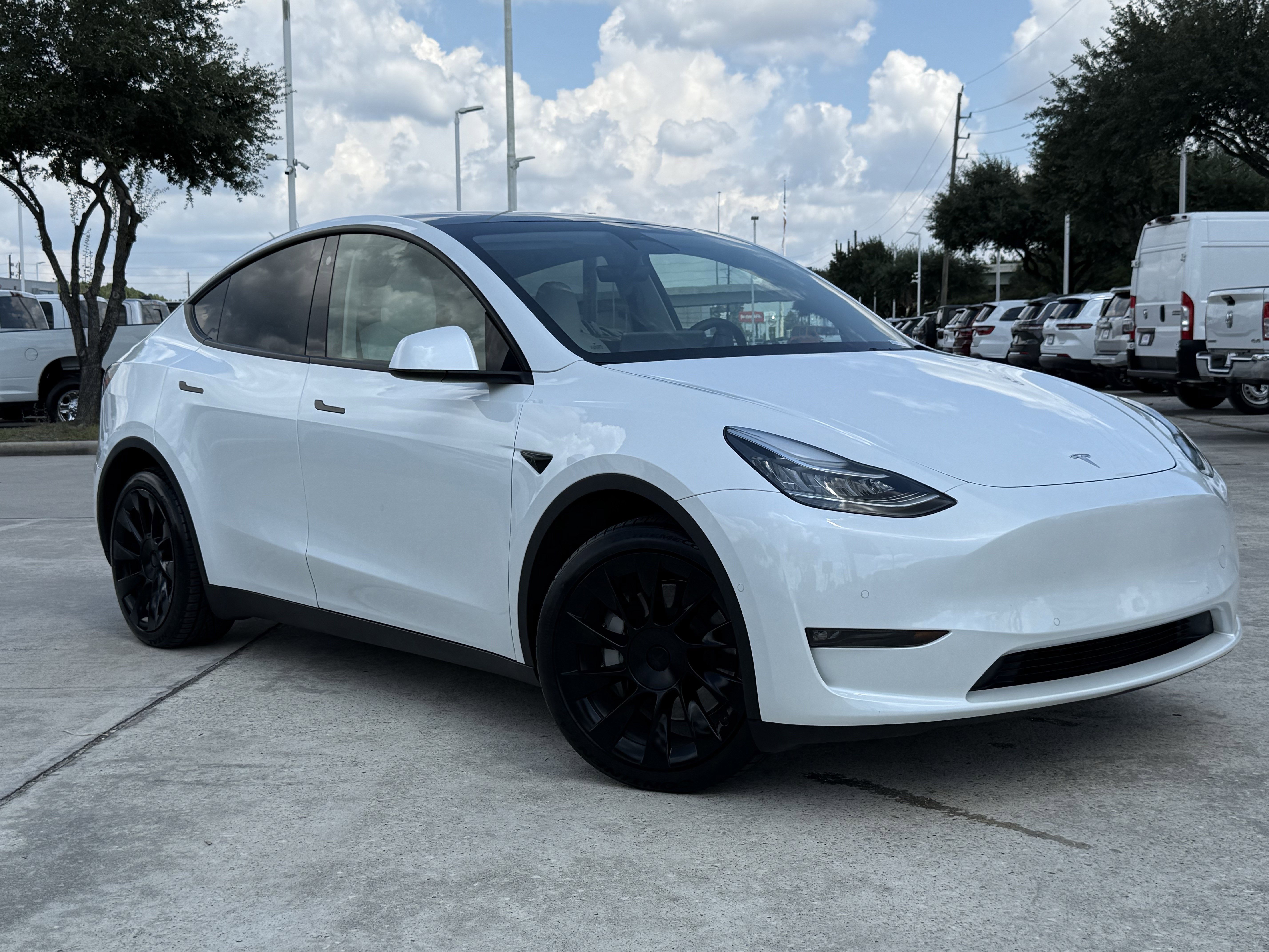 Used 2023 Tesla Model Y Long Range with VIN 7SAYGAEE5PF589554 for sale in Humble, TX