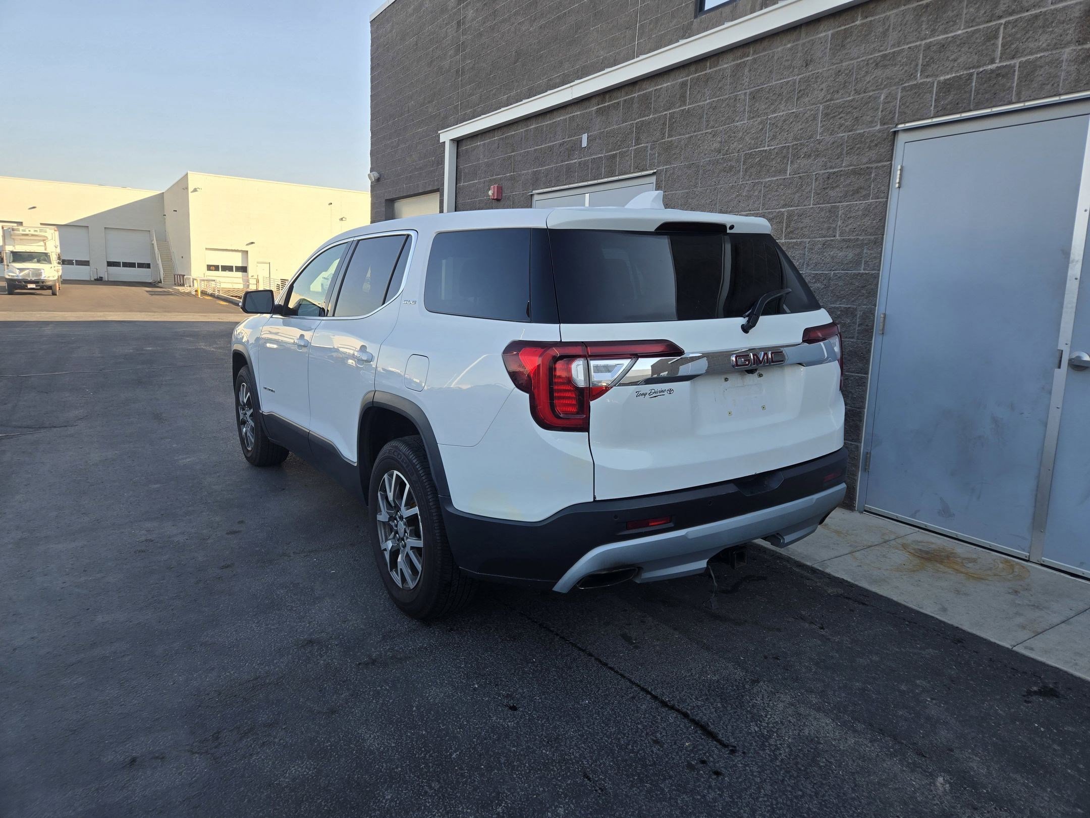 2020 Gmc Acadia SLE photo 3