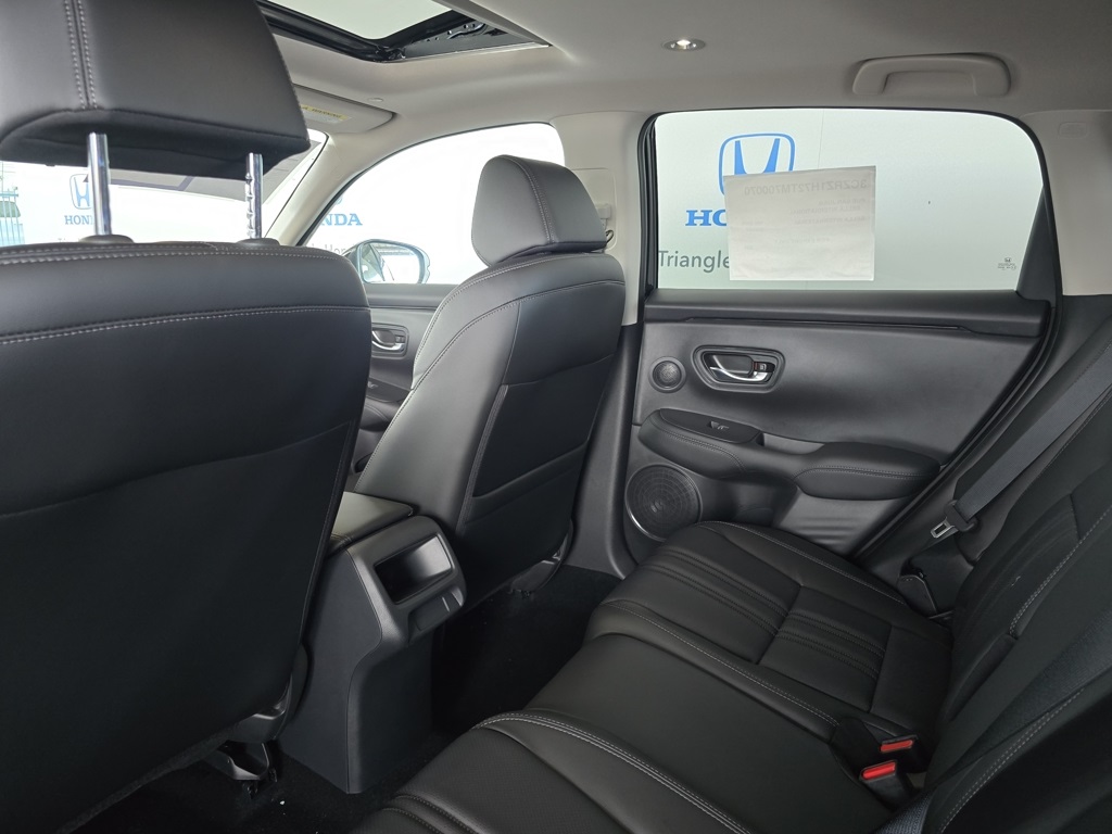 2026 Honda HR-V EX-L photo 17