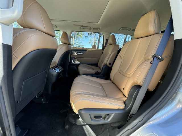 2025 Infiniti QX80 Sensory photo 17