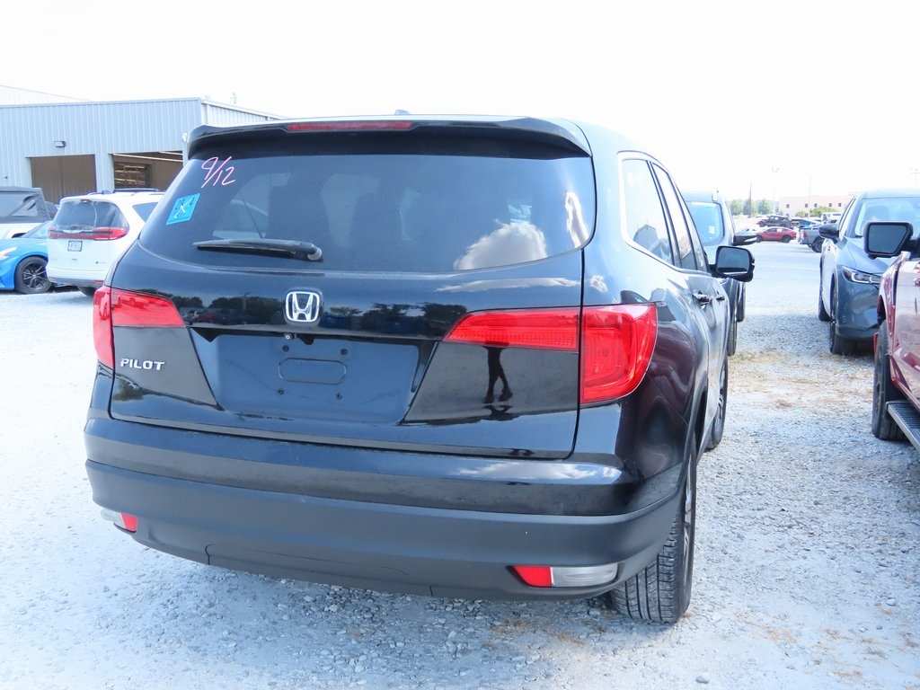 2017 Honda Pilot EX-L photo 7