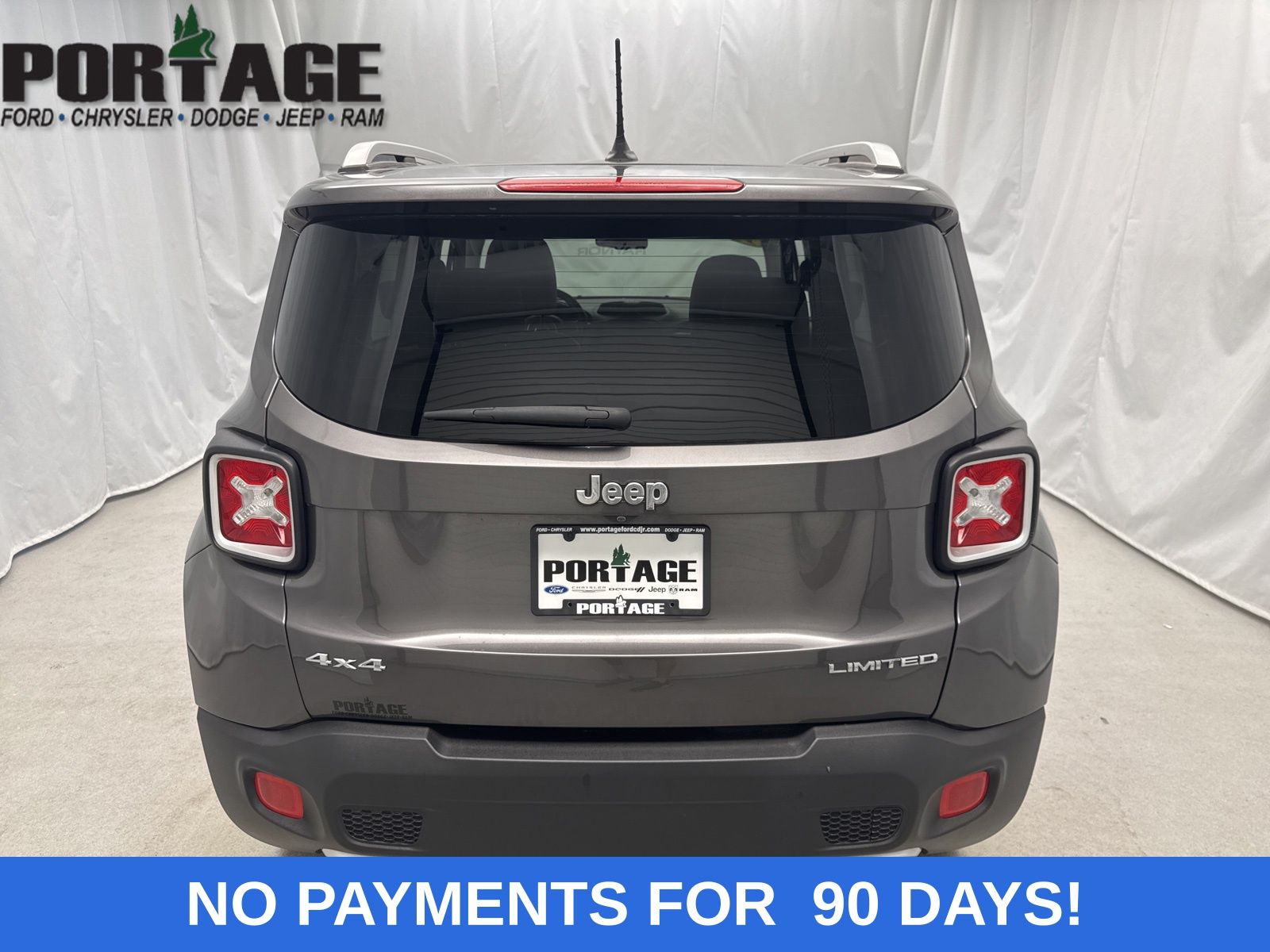 2017 Jeep Renegade Limited photo 3