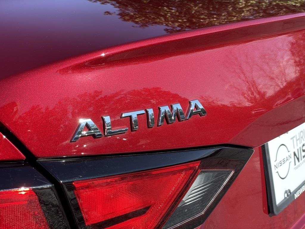 2021 Nissan Altima 2.5 SV photo 25