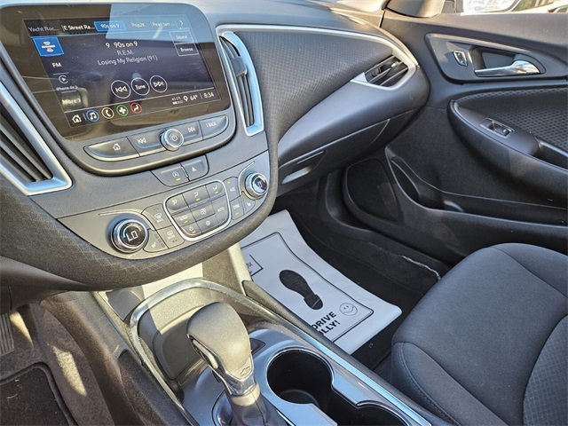 2024 Chevrolet Malibu 1LT photo 18