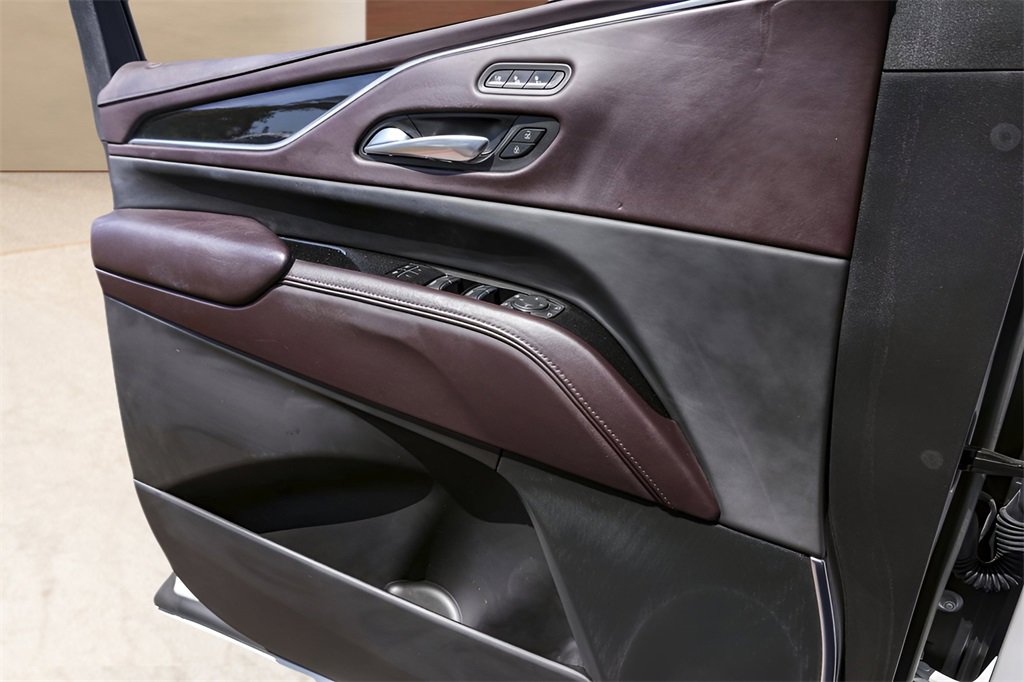 2023 Cadillac Escalade Premium Luxury Platinum photo 22