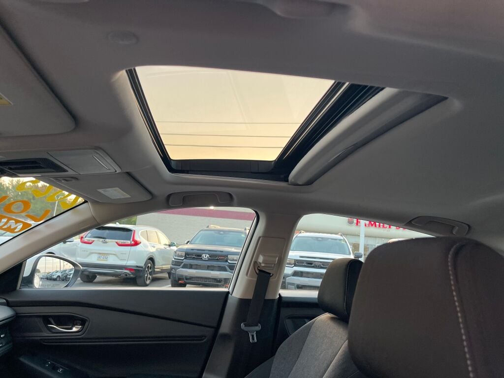 2023 Honda Accord EX photo 12