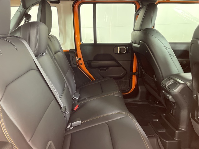 2025 Jeep Wrangler Sahara photo 17