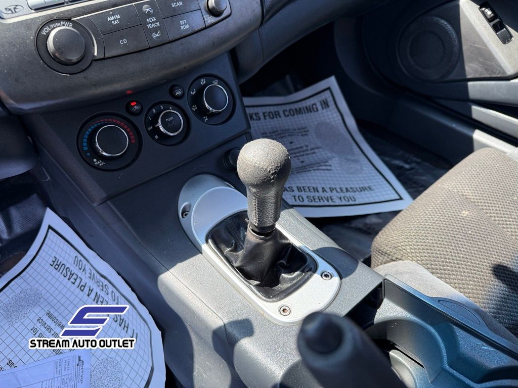 2008 Mitsubishi Eclipse GS photo 19