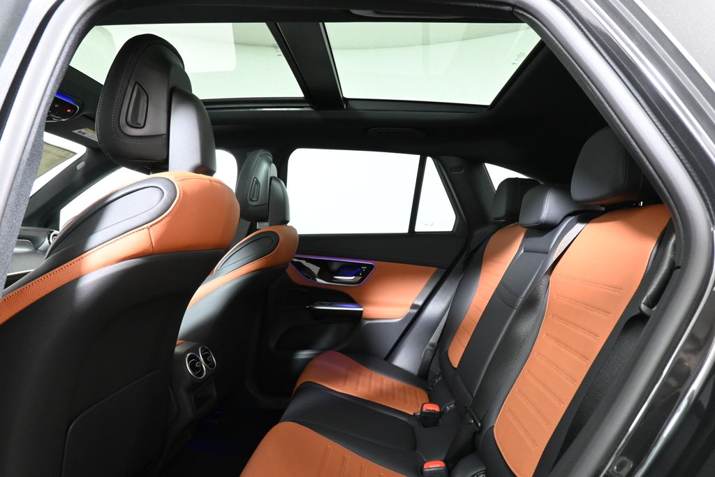2025 Mercedes Benz GLC 300 4MATIC photo 22